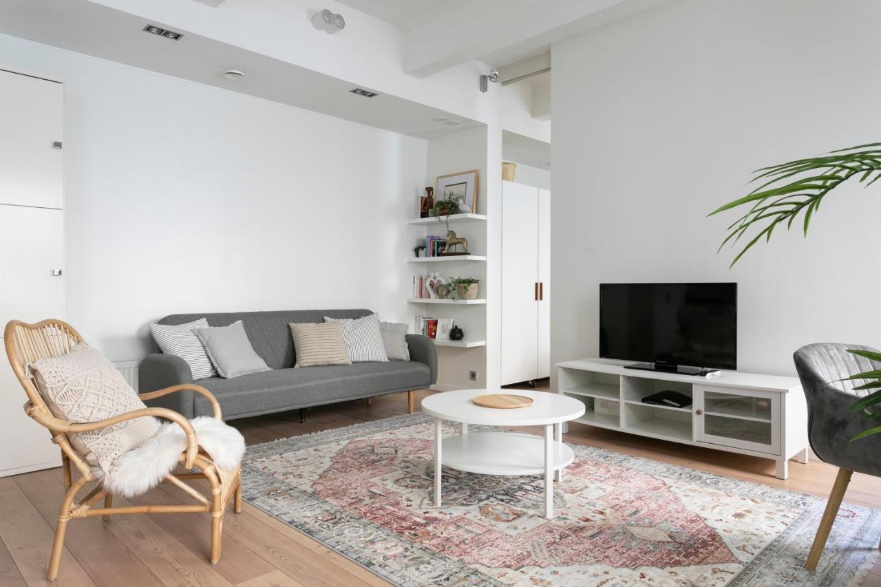 2Ndhomes Loft Apartment With Spa & Balcony By The White Church Helsinki Dış mekan fotoğraf