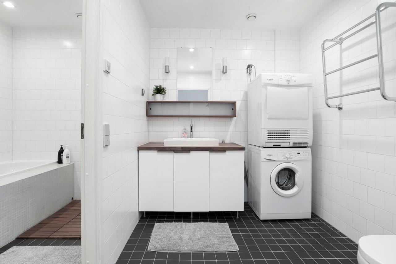 2Ndhomes Loft Apartment With Spa & Balcony By The White Church Helsinki Dış mekan fotoğraf